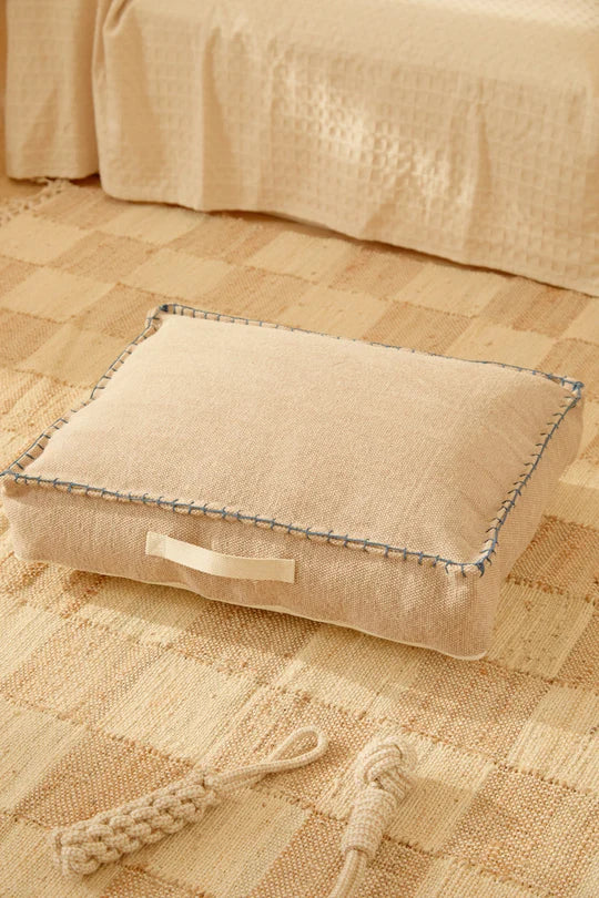 Cama para perro beige desenfundable