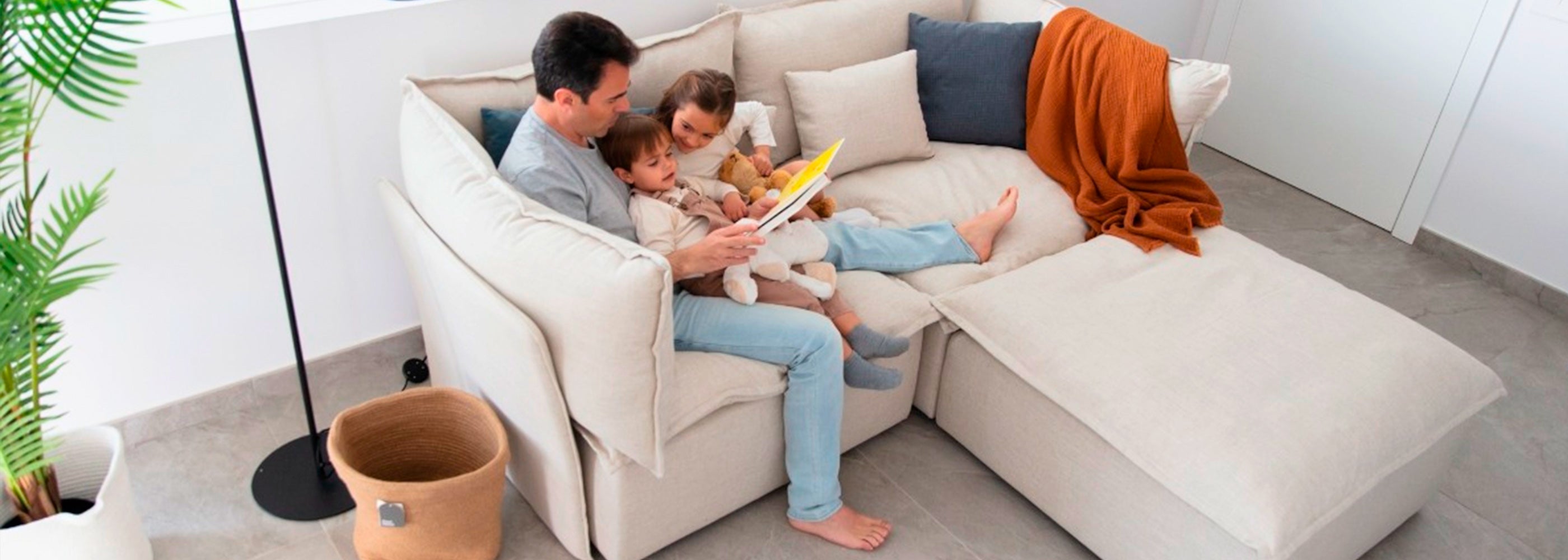 Sofa_Doble_Chaise_Longue_Comodo_Lino_Natural